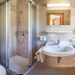 招待所 加斯特豪斯埃莱尔酒店 图克斯