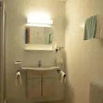 招待所 加斯特豪斯埃莱尔酒店