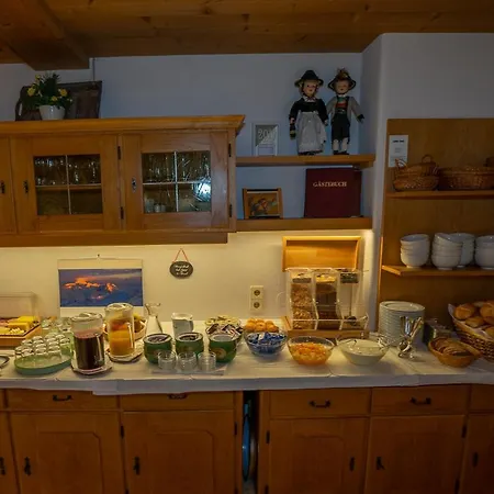 Gaestehaus Erler Tux