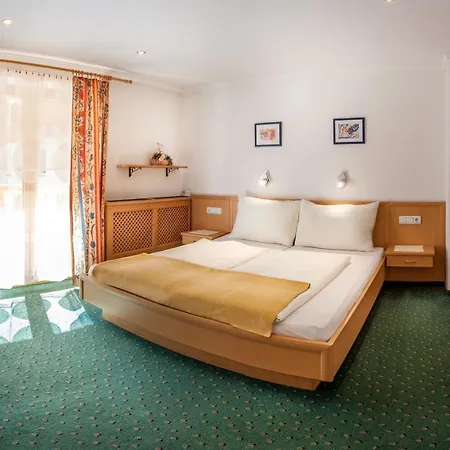 Pensjonat Gaestehaus Erler 2*